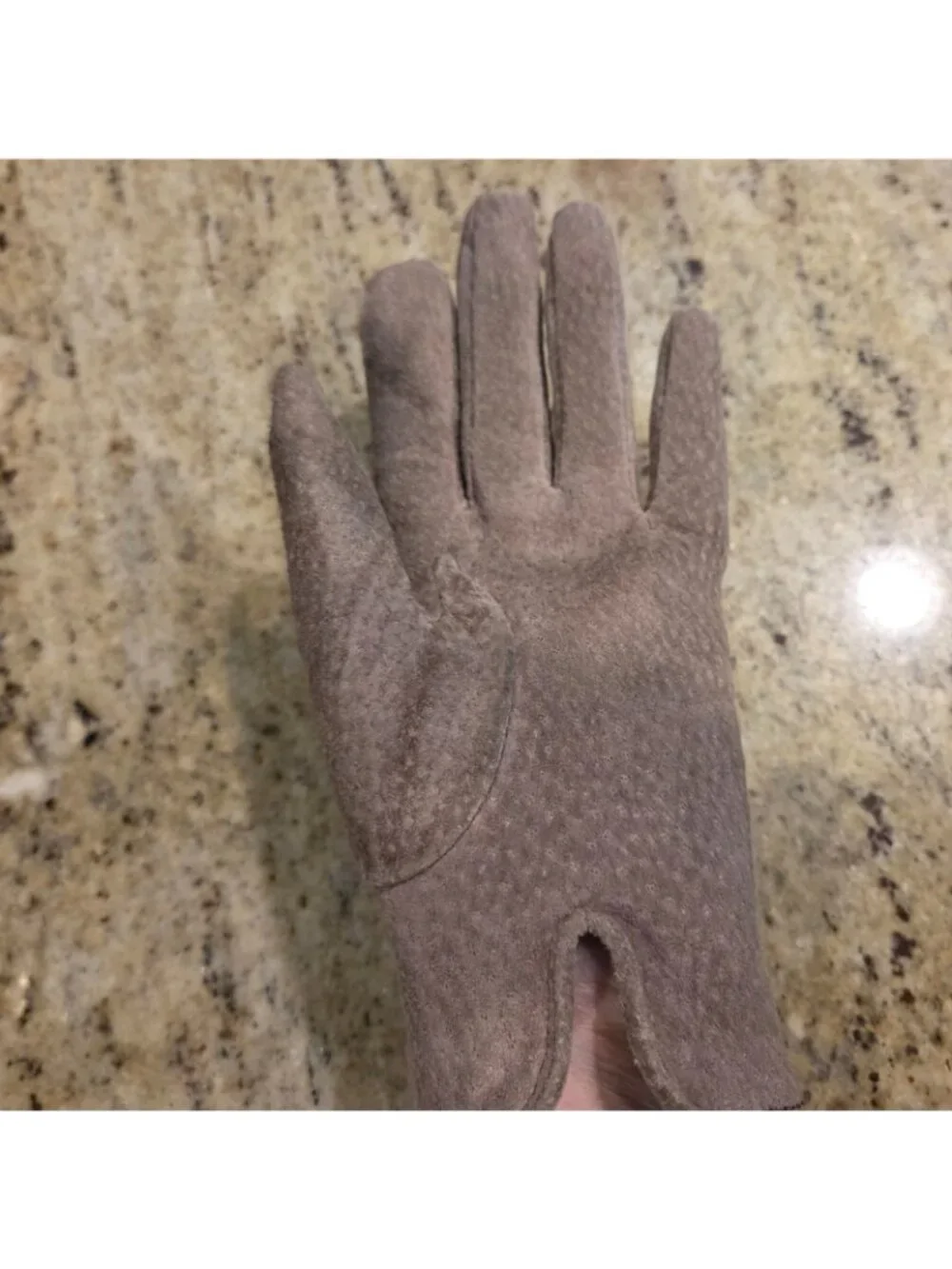 Vintage Womens Size M Gray Suede Leather Lined Gloves Fownes